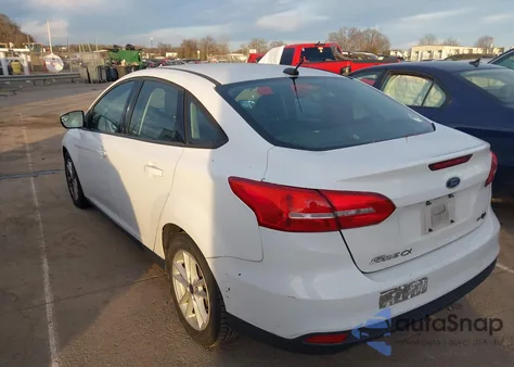 2017 Ford Focus Se z USA, uszkodzony, nr VIN 1FADP3F23HL278219
